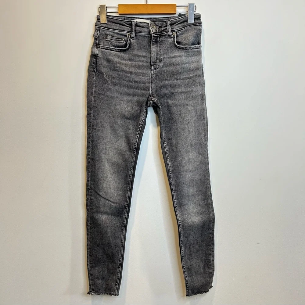 Zara Midrise Raw Hem Slim Jeans Washed Black - Picture 2 of 7